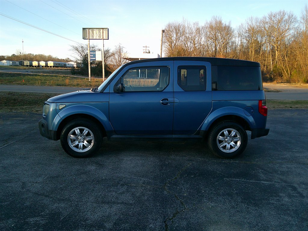 2007 Honda Element EX's photo
