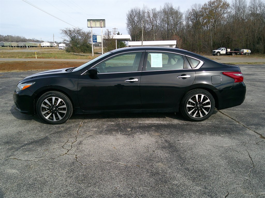 2018 Nissan Altima SV