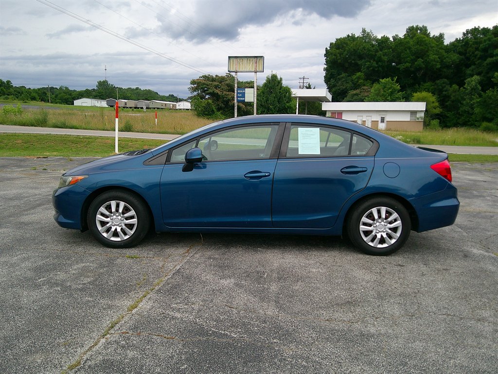 2012 Honda Civic LX Auto's photo