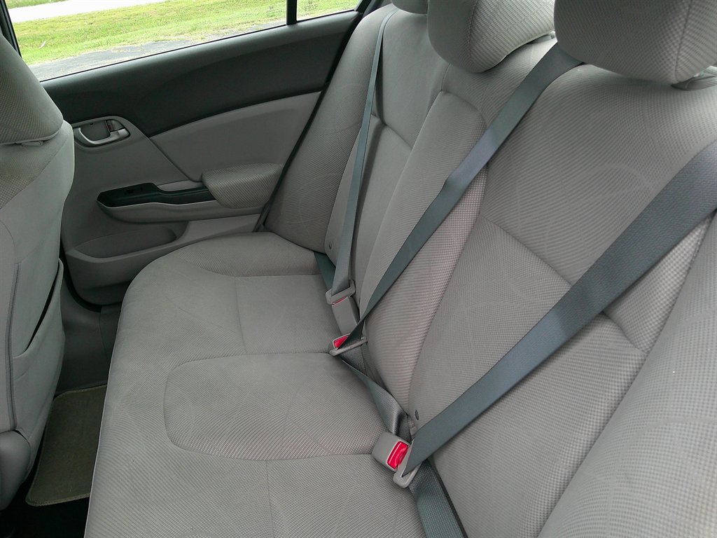 2012 Honda Civic LX - Photo 7