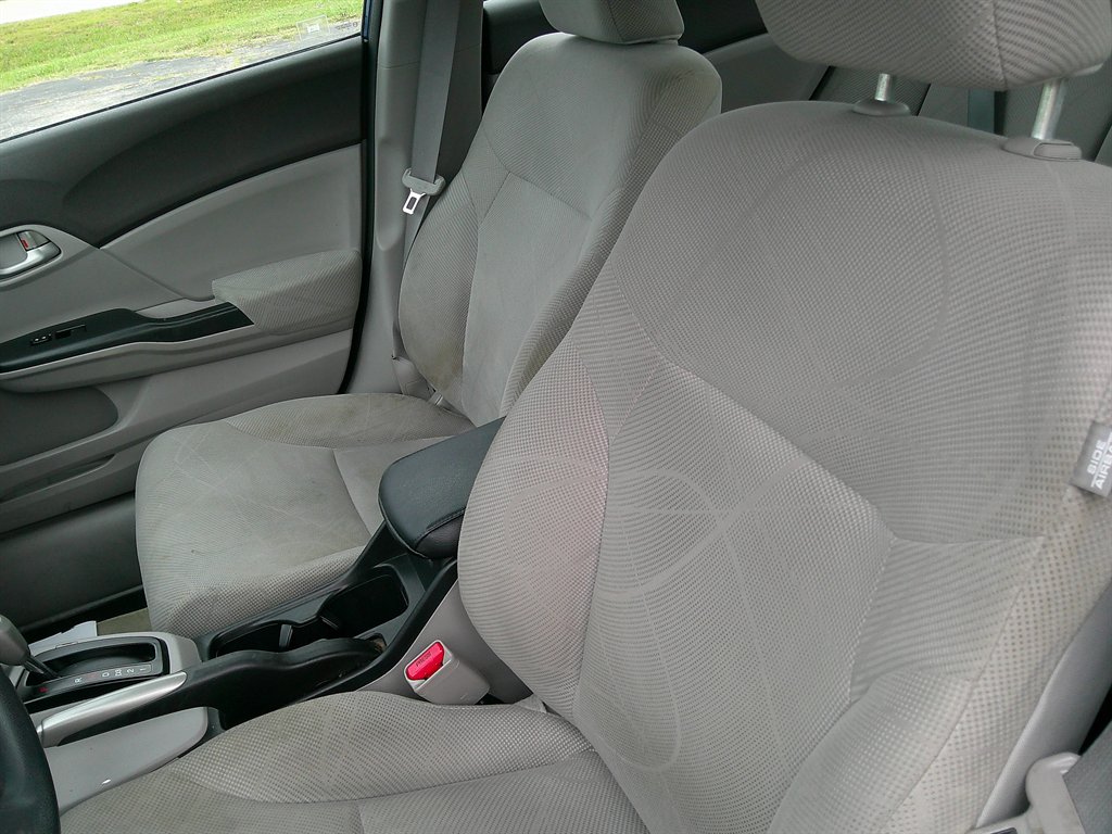 2012 Honda Civic LX - Photo 6