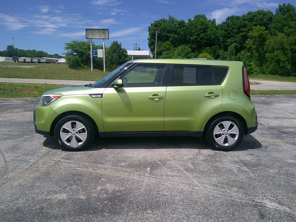 2015 Kia Soul 1.6L Base AT 5-Door's photo