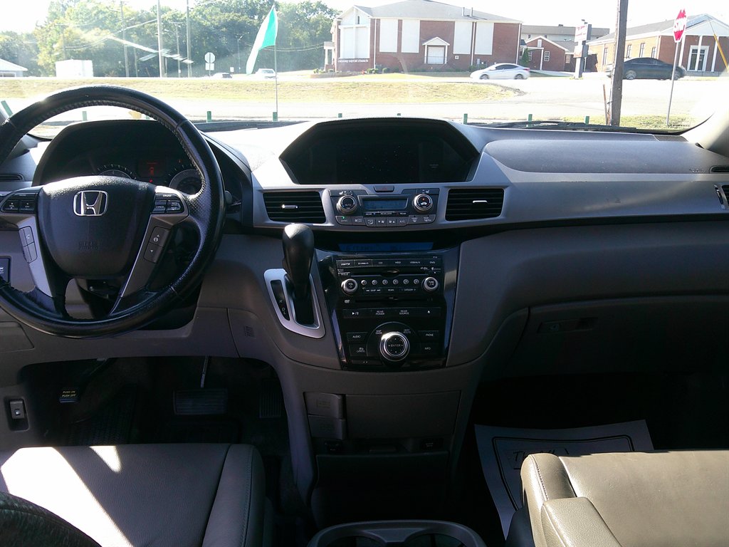 2013 Honda Odyssey Touring - Photo 8