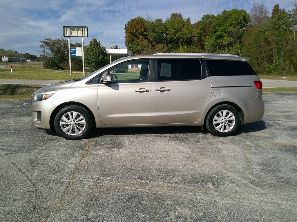 2017 Kia Sedona